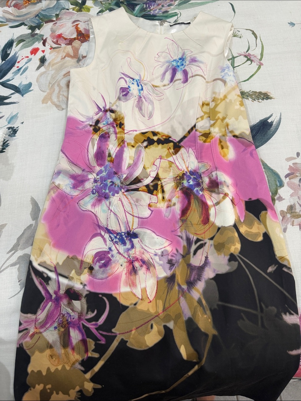 Elie Tahari Pink Cream Black Floral A-Line Skirt